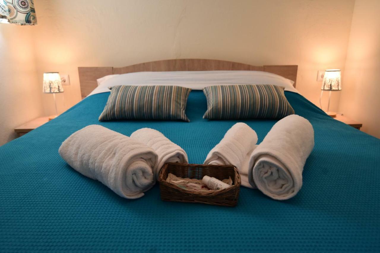Searockhouse Villa ปาเลออน ซิฟลิคิออน ภายนอก รูปภาพ