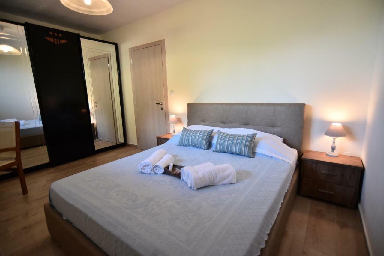 Searockhouse Villa ปาเลออน ซิฟลิคิออน ภายนอก รูปภาพ