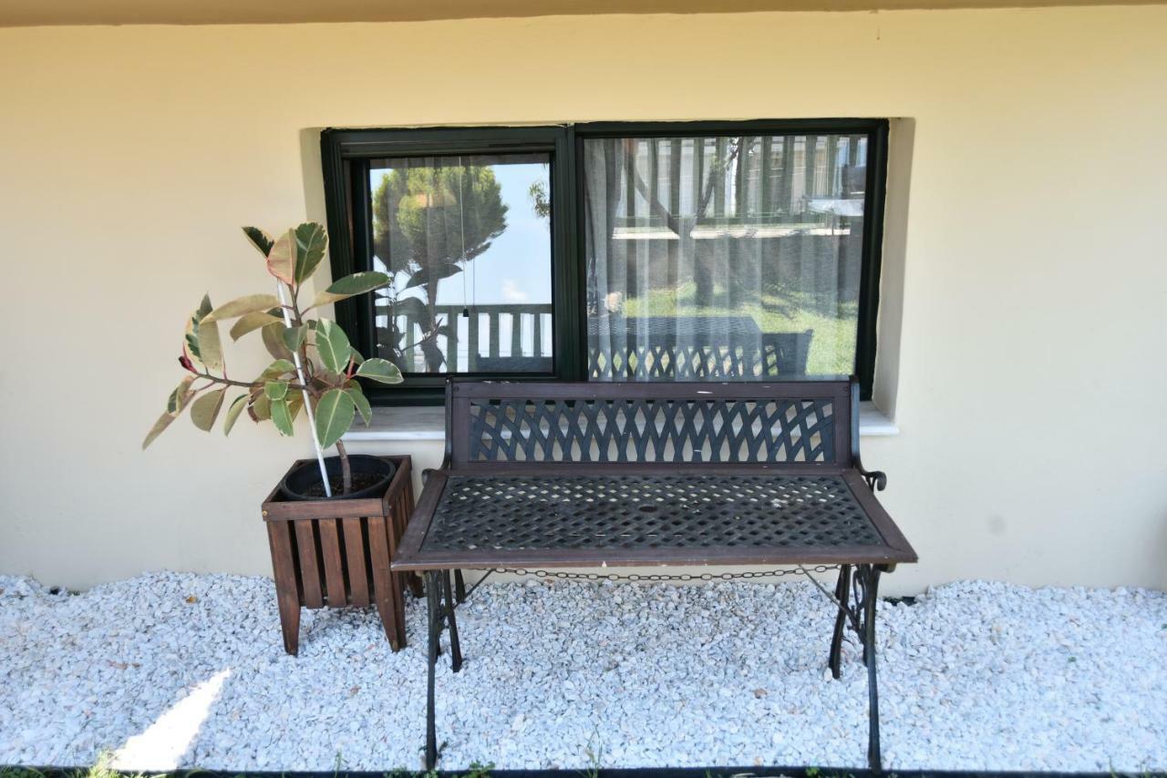 Searockhouse Villa ปาเลออน ซิฟลิคิออน ภายนอก รูปภาพ